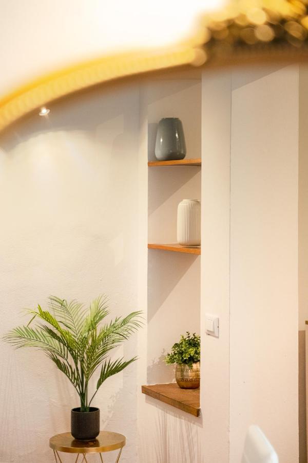 Paradise Apartment *